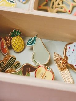 Pin