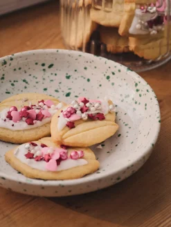 Rød og pink krymmelblanding
