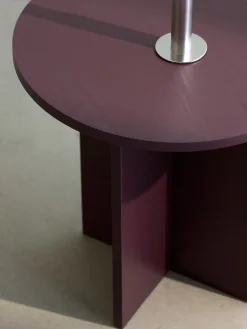 Sidebord i træ
