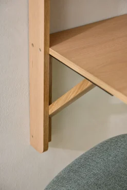 Væghængt skrivebord